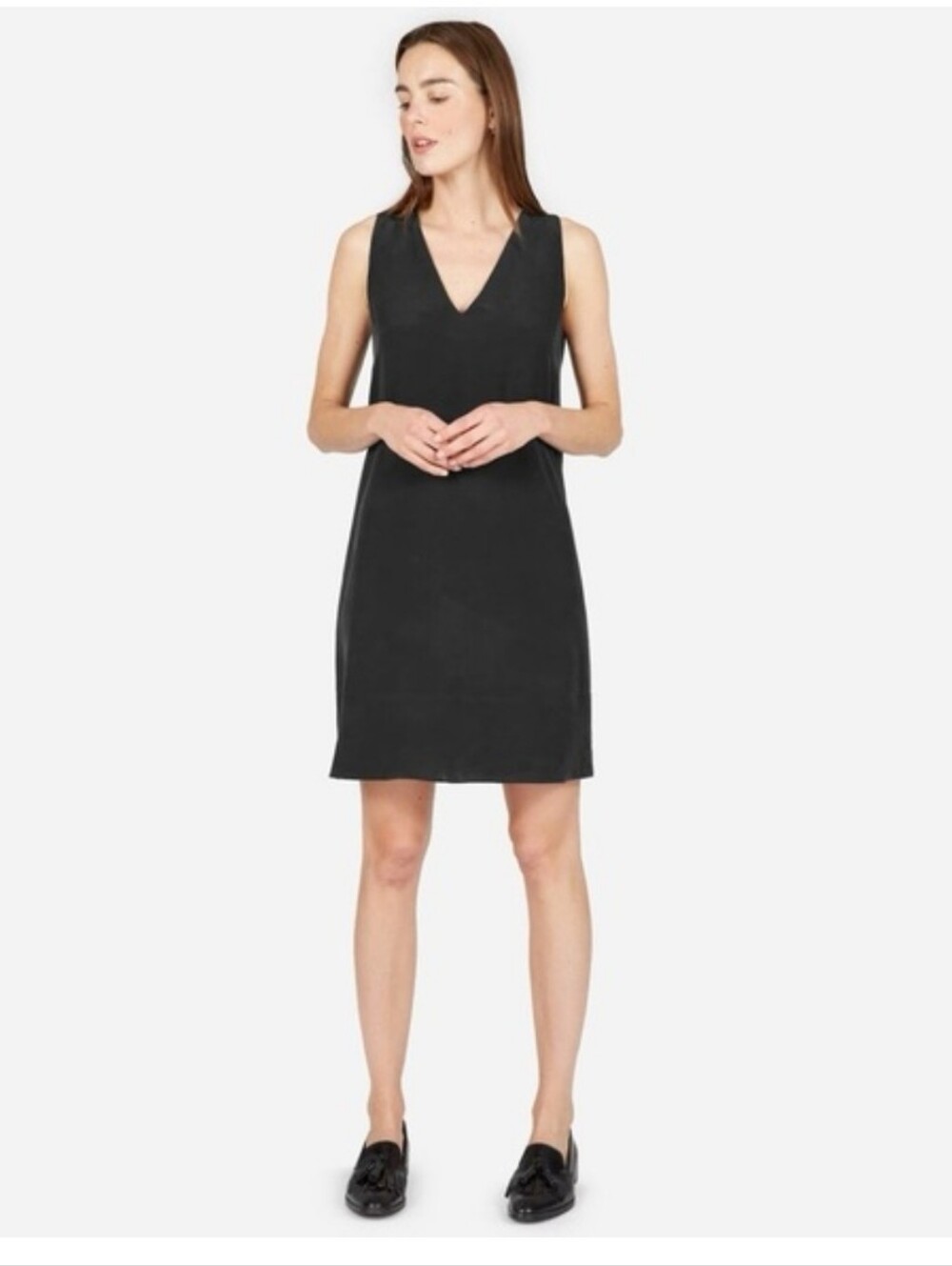 Everlane Black V-Neck Sleeveless Midi Shift Dress